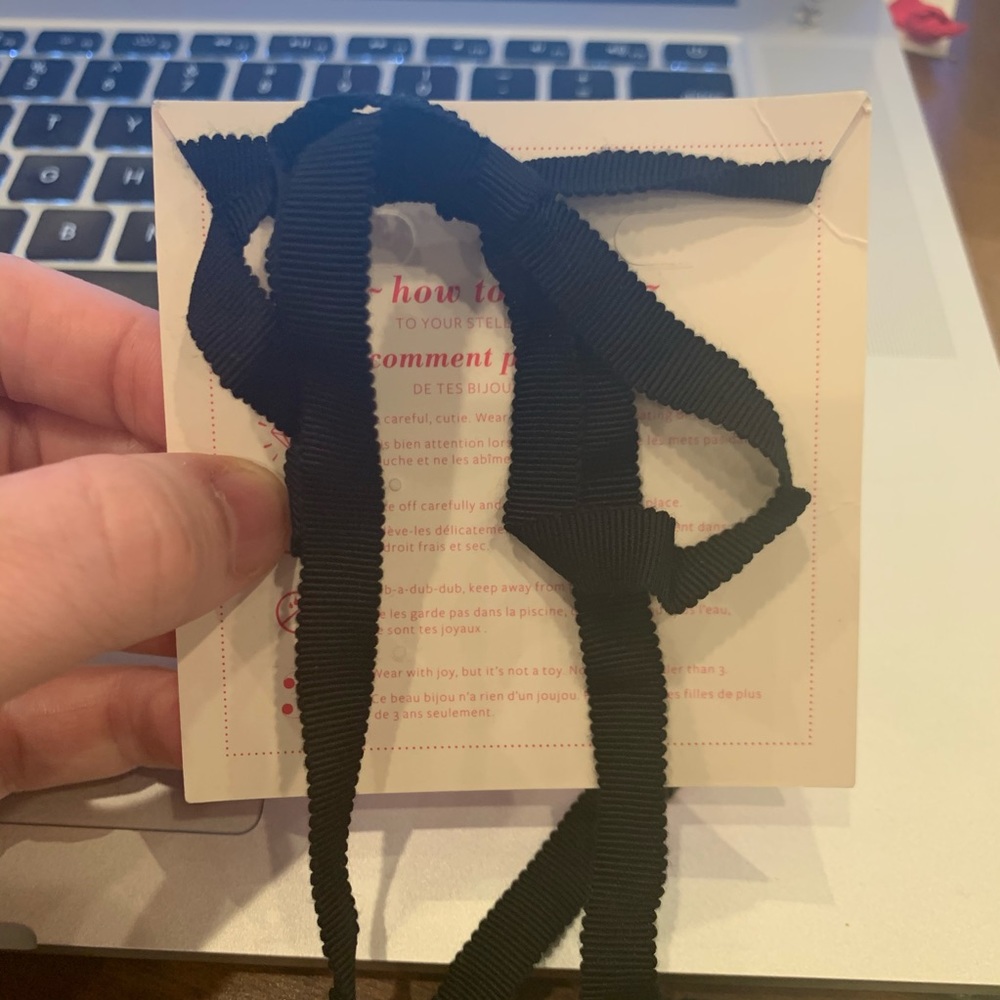 Nala Pom Pom Necklace - Picture 4 of 4